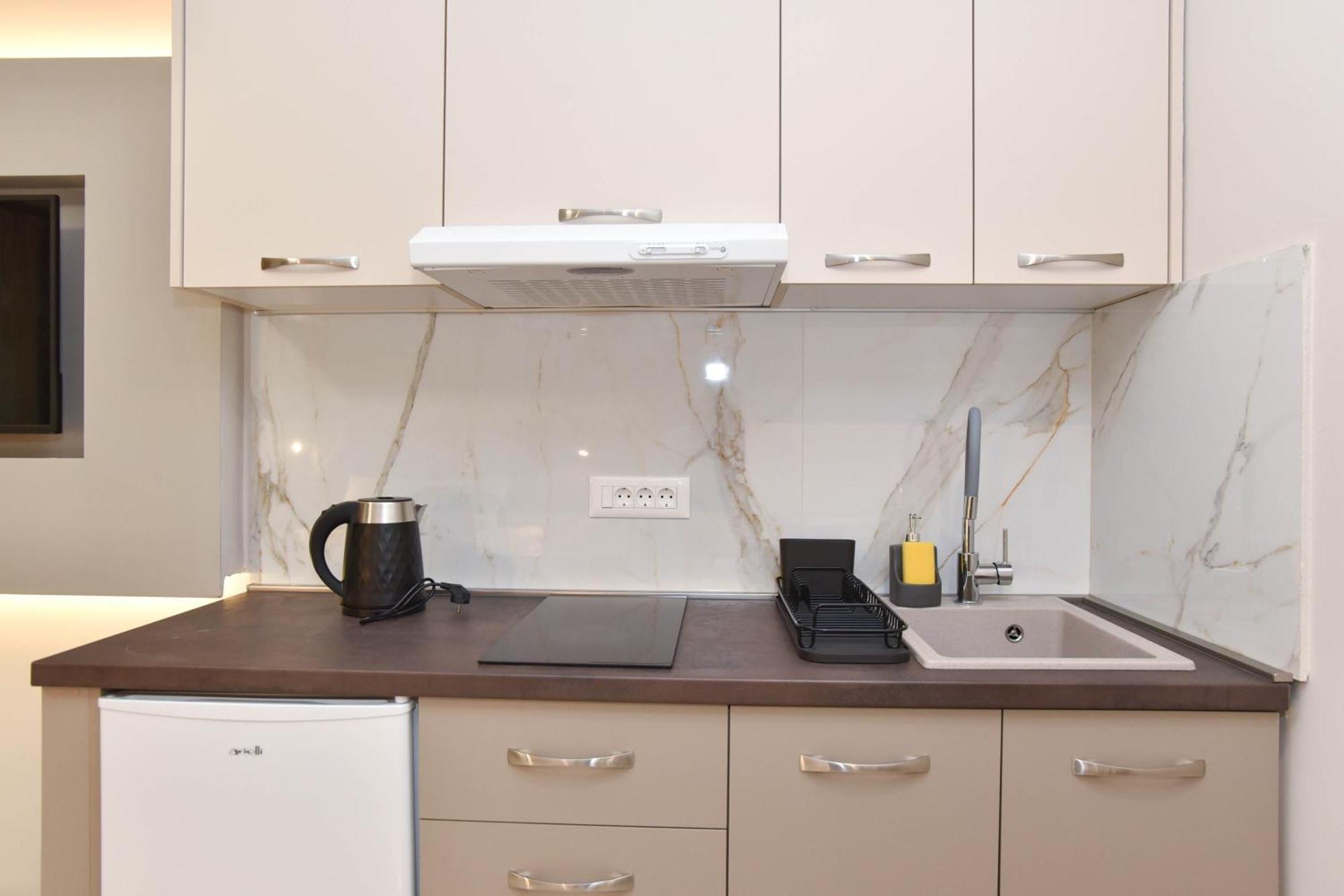 בודווה Apartments Jelusic מראה חיצוני תמונה
