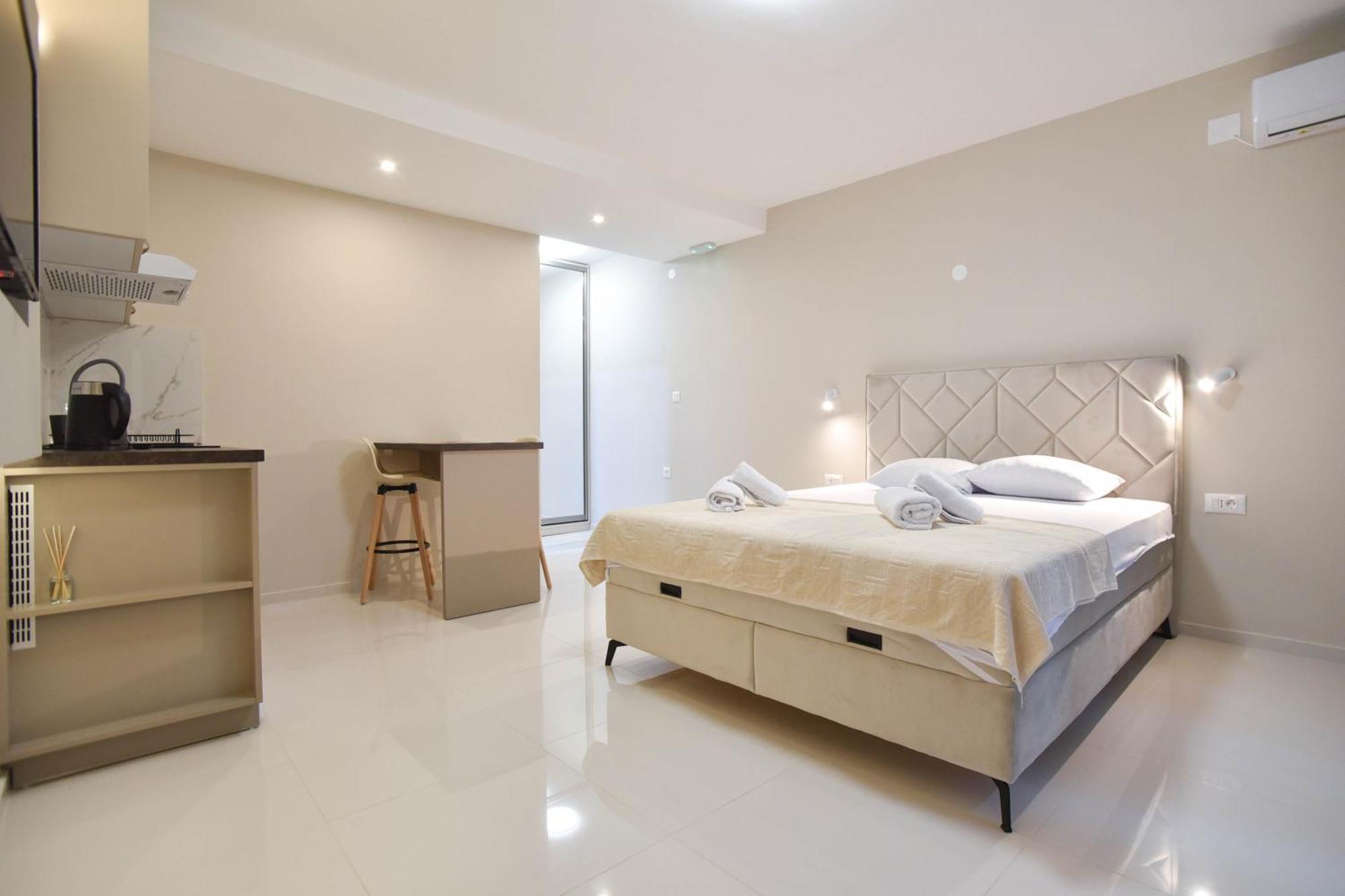 בודווה Apartments Jelusic מראה חיצוני תמונה