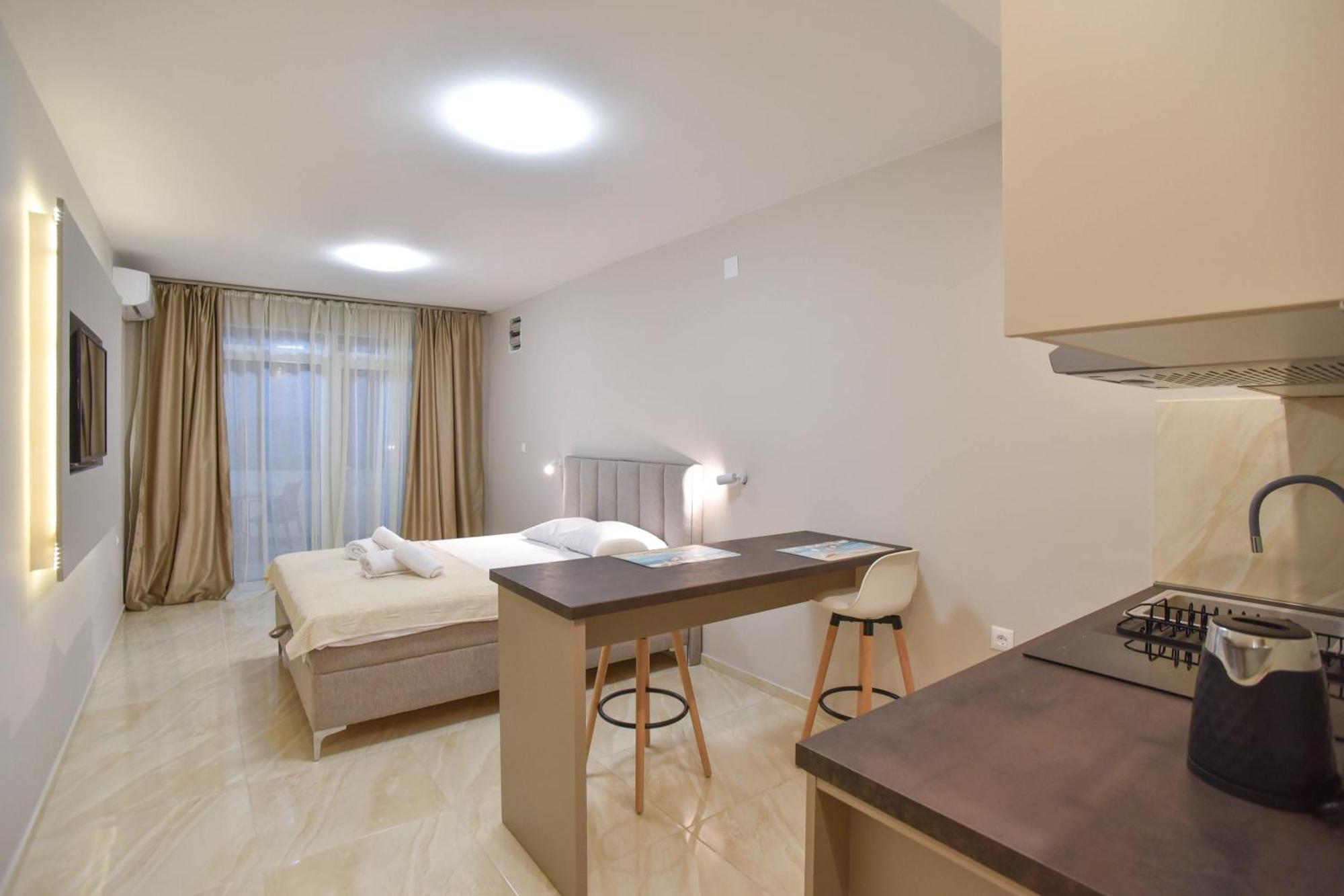 בודווה Apartments Jelusic מראה חיצוני תמונה