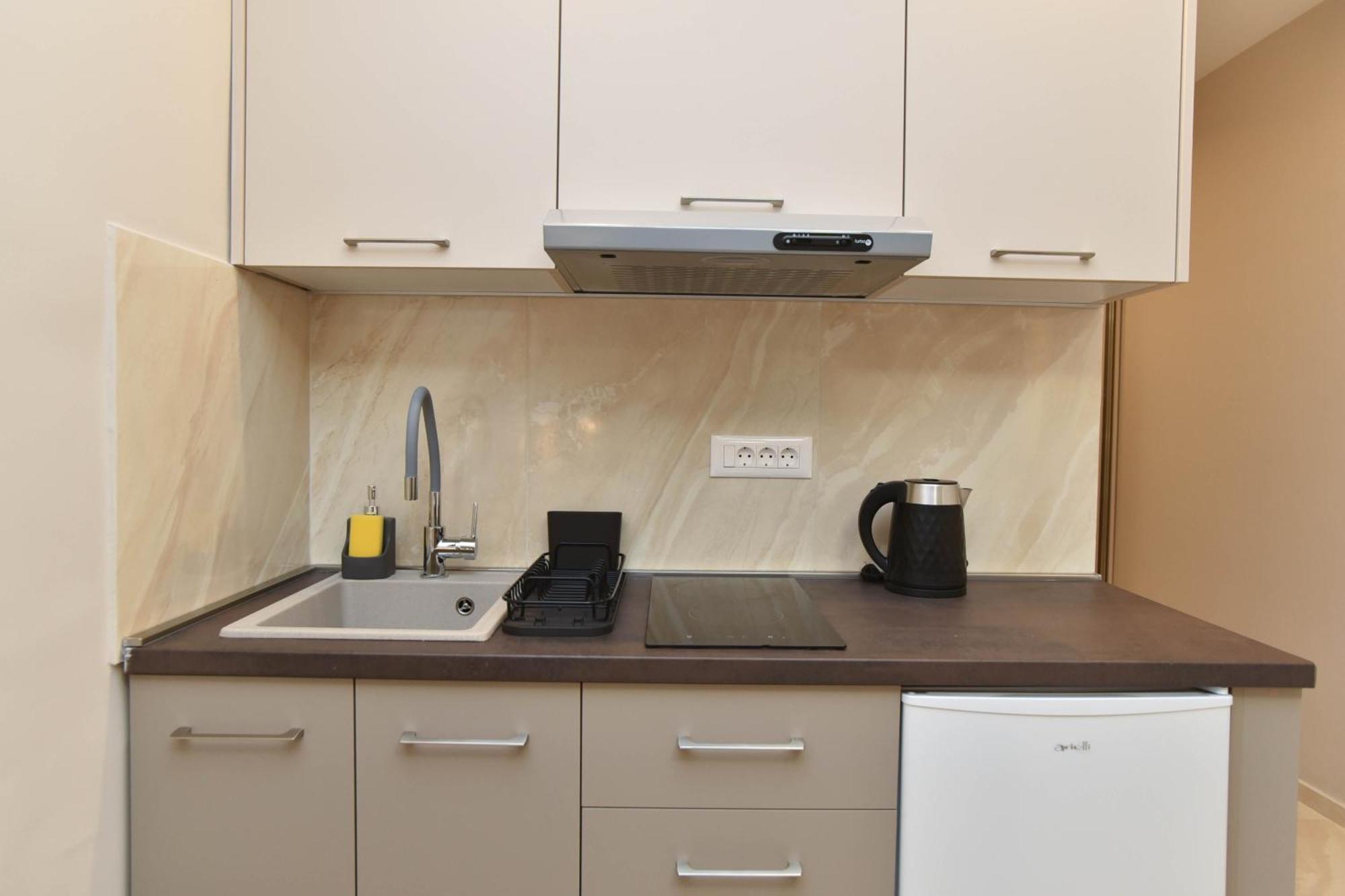 בודווה Apartments Jelusic מראה חיצוני תמונה